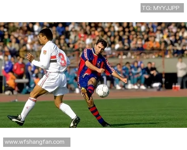 亚马尔OD获西甲11月最佳巴萨10号表现引领全赛季